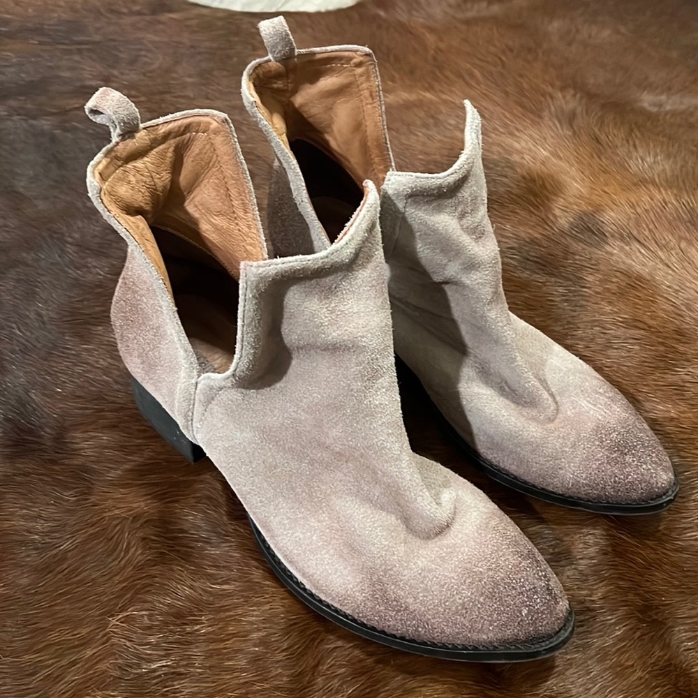 Jeffrey Campbell Muskrat booties